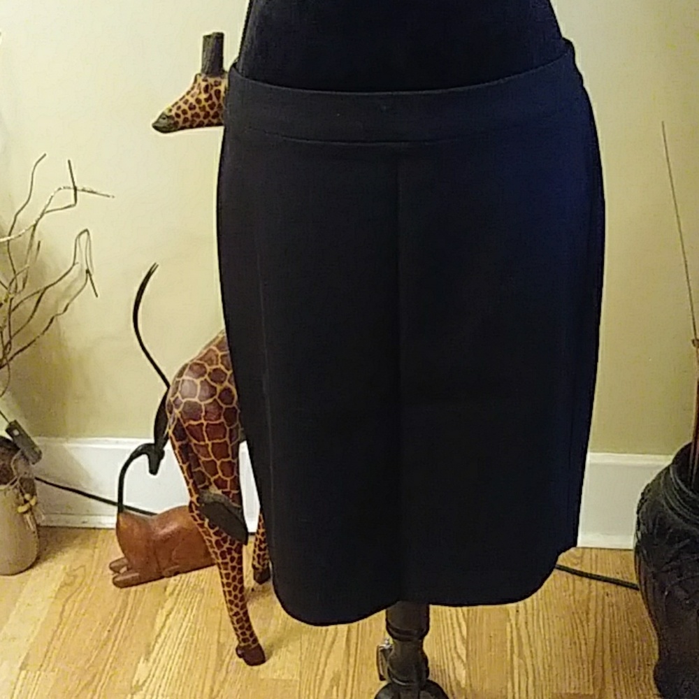 Cabi Black Skirt Sz 8